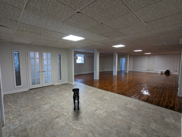 Looking For Some Advice On This Massive Basement Apartment V0 Blhybj46Ksya1